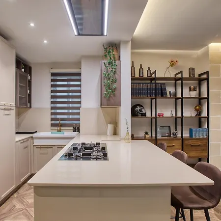 New - Unique 3br In Sought-after Area Of Malta By Sf Homes Διαμέρισμα
