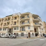 New - Unique 3br In Sought-after Area Of Malta By Sf Homes Apartament