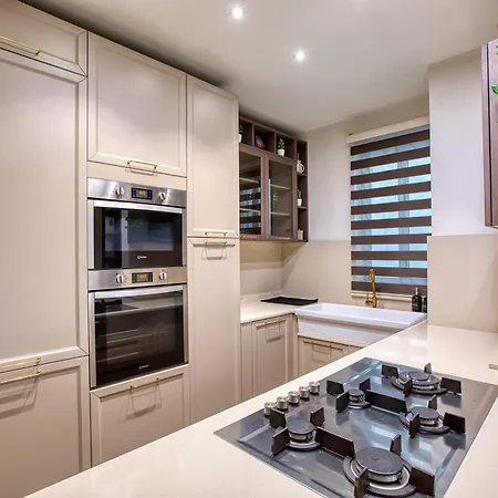 Apartment New - Unique 3br In Sought-after Area Of Malta By Sf Homes *